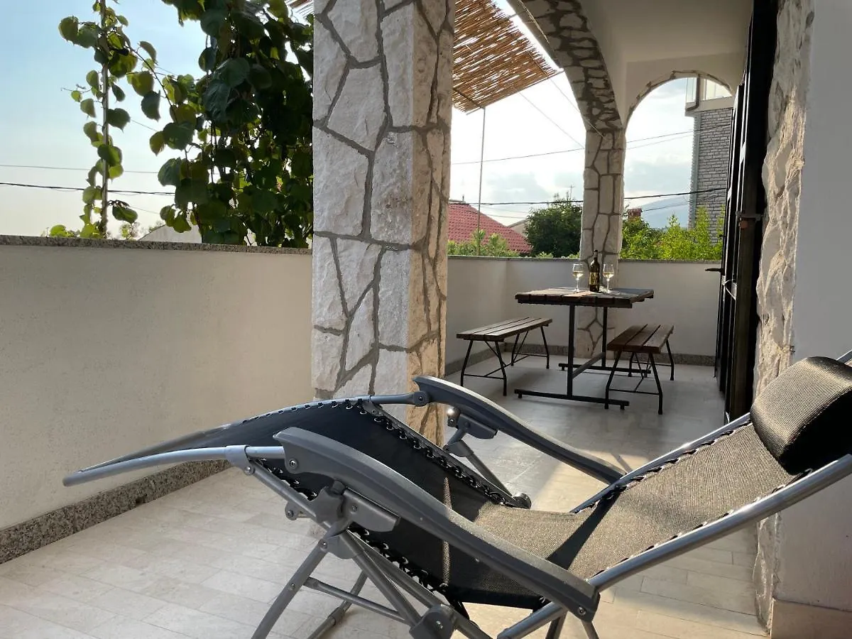 Apartment Mateo Trogir