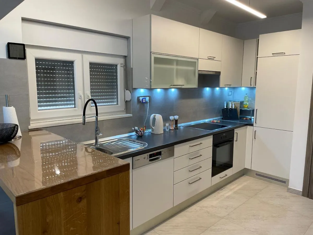 Apartment Mateo Trogir