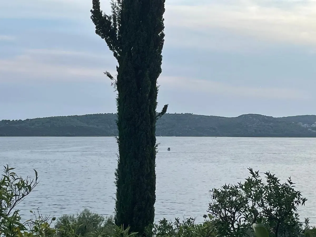 Apartment Mateo Trogir 0*,